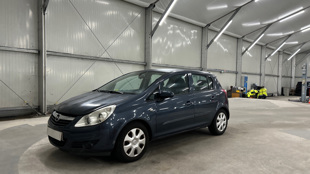 Opel corsa essence 5 portes clim Opel corsa essence 5 portes clim